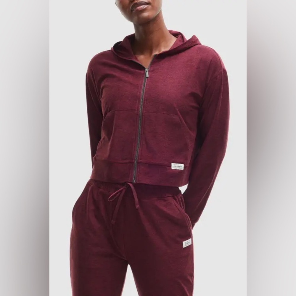 Peloton Dreamblend Full Zip hoodie and matching joggers set
